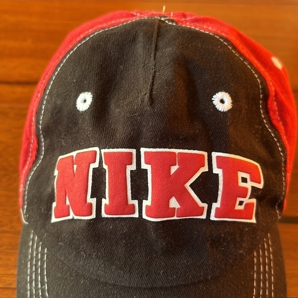 Nike Red, Black, and White Toddler Cap 2009 - Picture 2 of 6